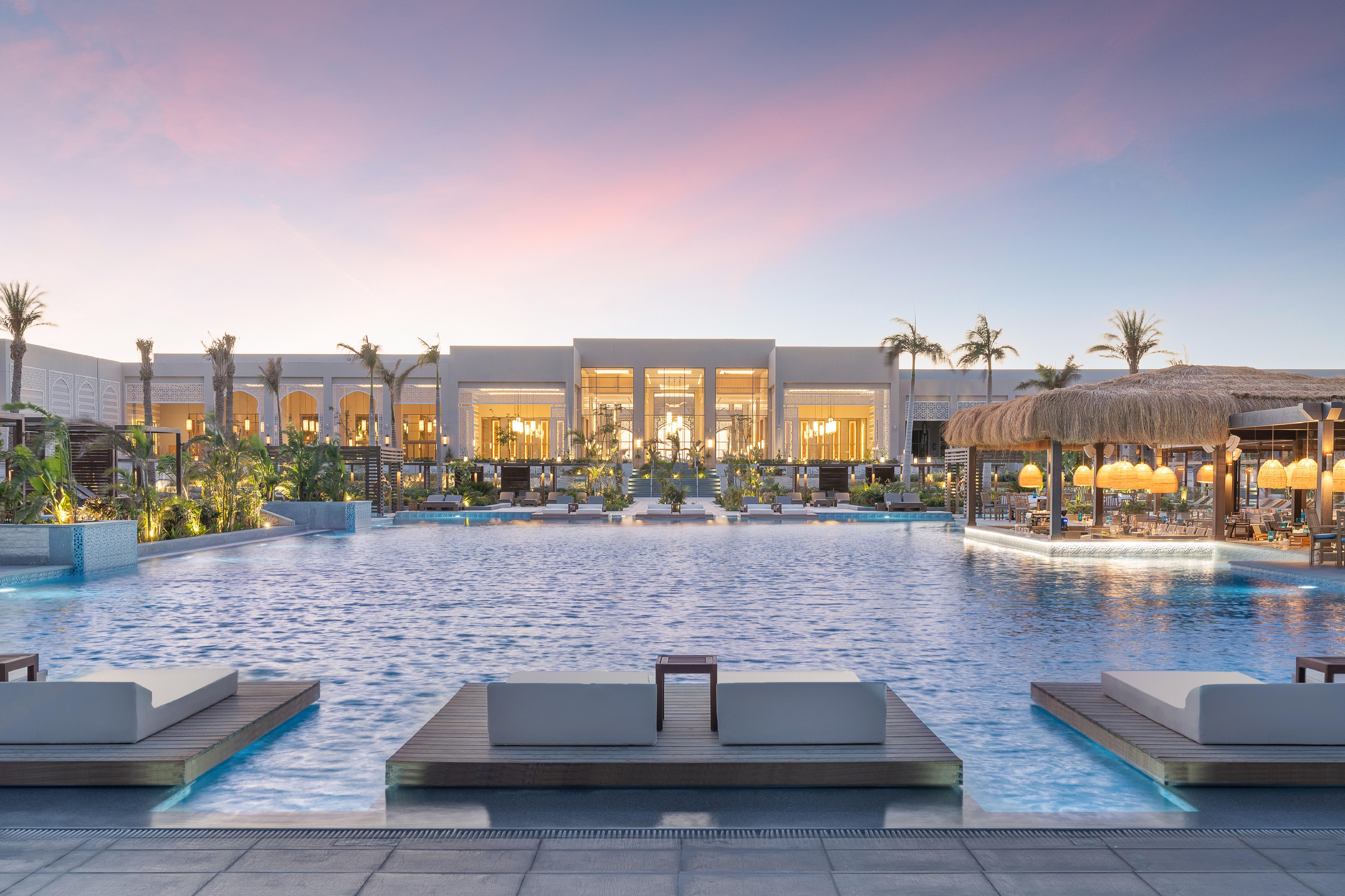 Steigenberger Resort Ras Soma Hurghada Exteriér fotografie The resort's main pool