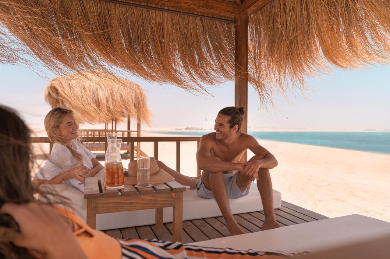 Steigenberger Resort Ras Soma Hurghada Exteriér fotografie The beach at the resort